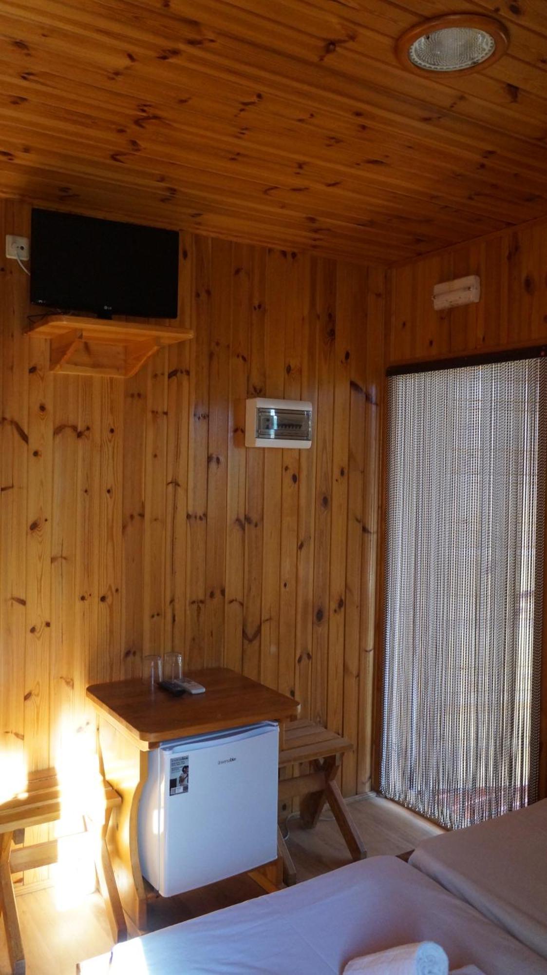 Camping Alquézar Esterno foto